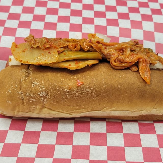 Kim Chi Hotdog.